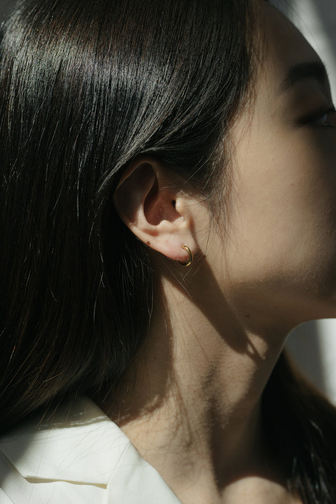 Essentials Seamless Hoop Earrings 12mm