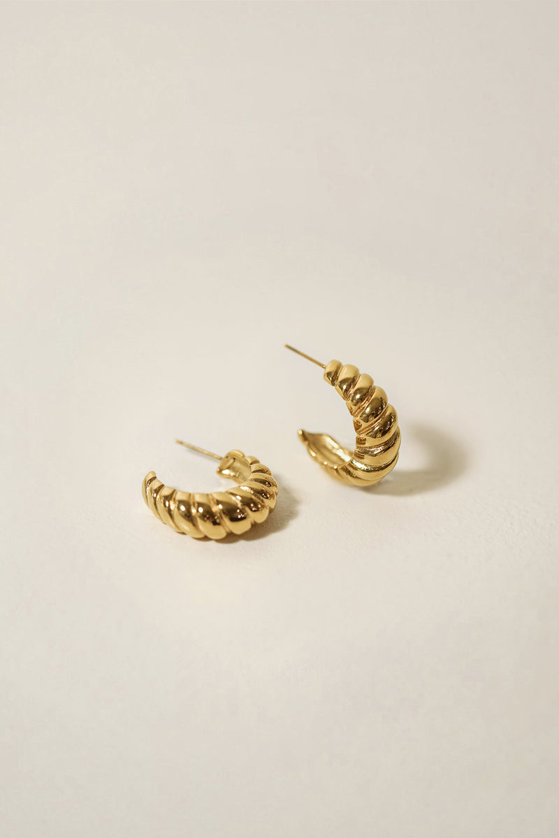 Heirloom Carved Dome Earrings